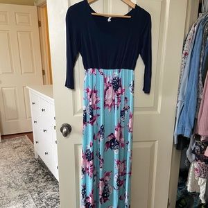 Maxi dress - can be worn as maternity